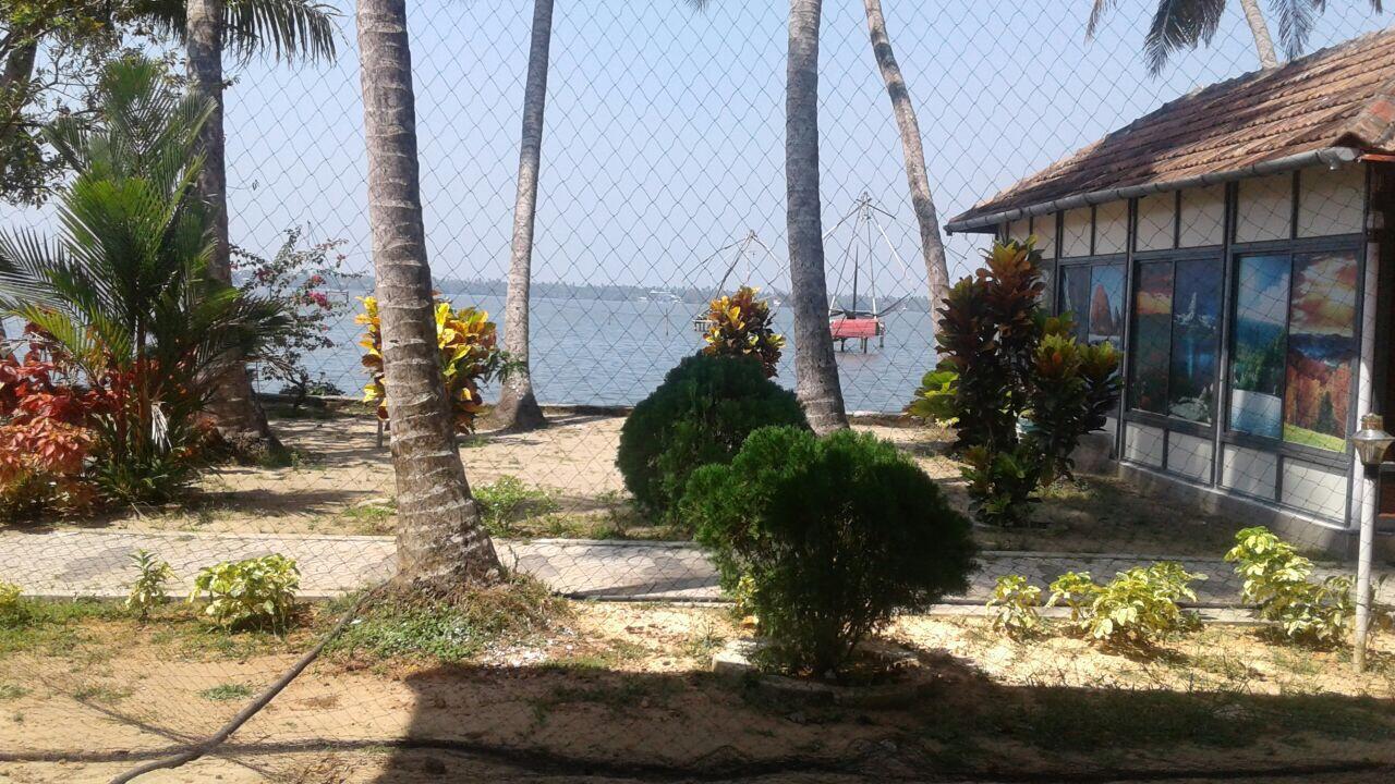 Kallanchery Retreat Kochi Bagian luar foto